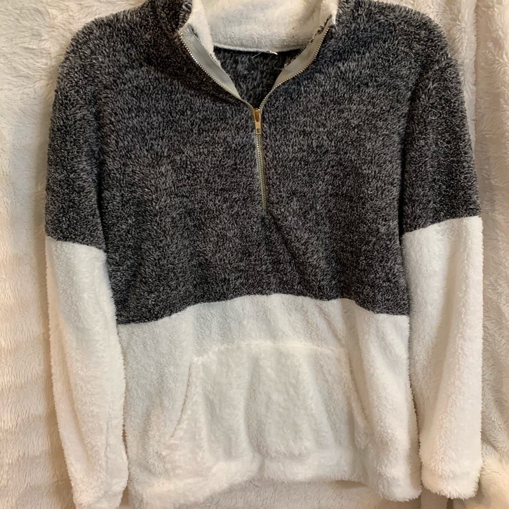 Sherpa Pull Over